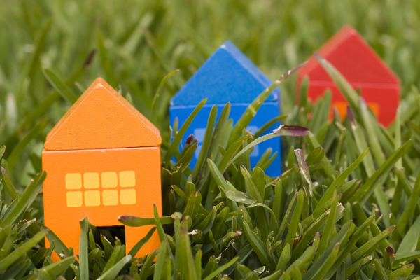 What’s Happening in the  Housing Market This Summer 2025?